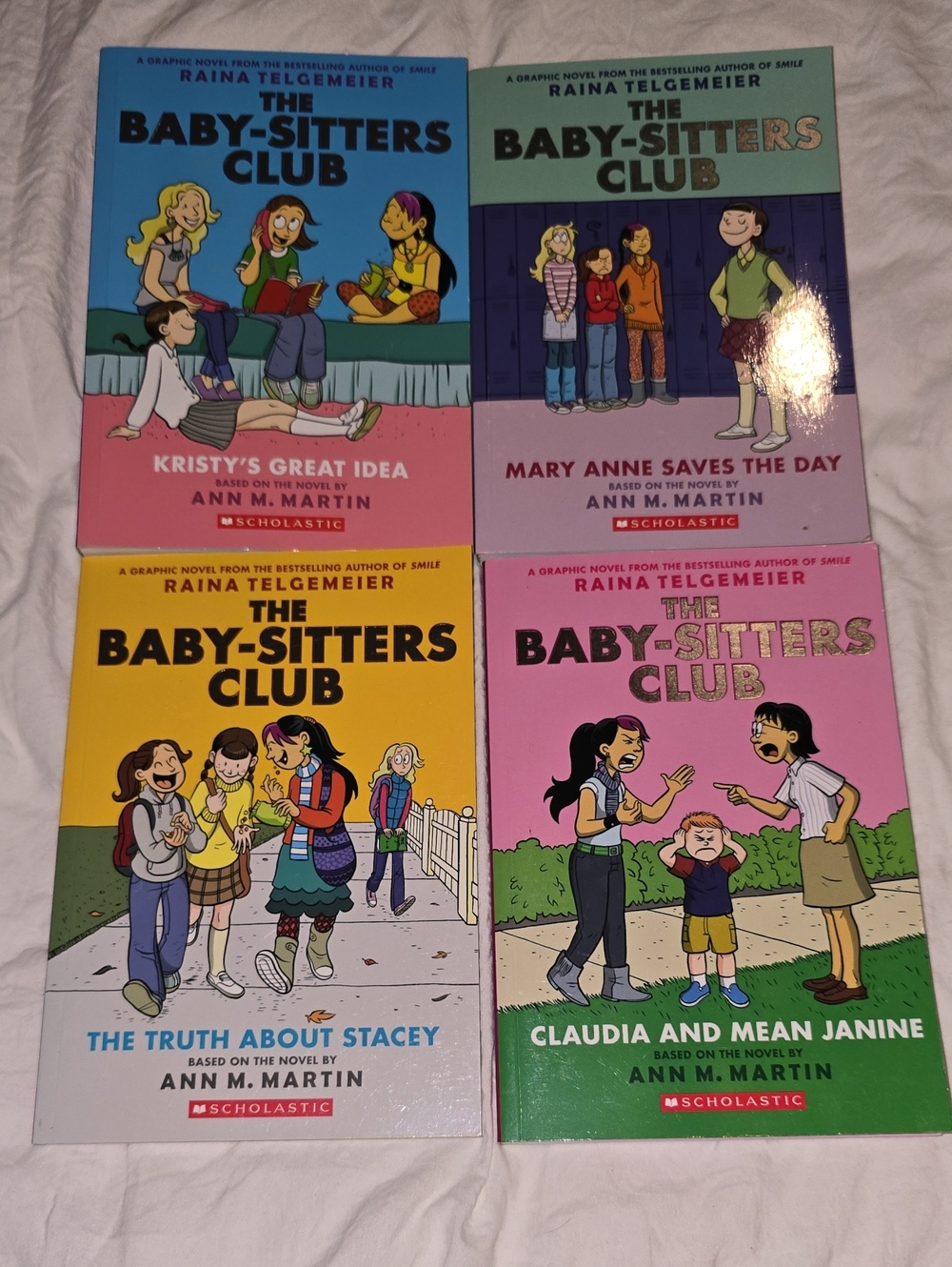 The Baby-Sitters Club Graphic Novels - Set of 4 (Colorful Covers)